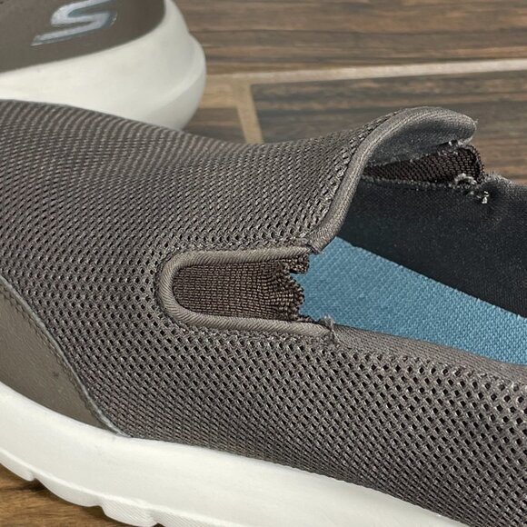 Skechers GO Walk Max Clinched Mens Sz 9.5 Extra Wide Shoes Khaki Slip On Sneaker - Picture 13 of 16